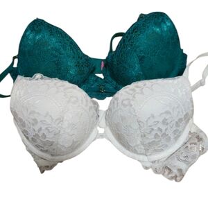 La Senza Lace Underwire Padded Bra Set - Green and White 32C